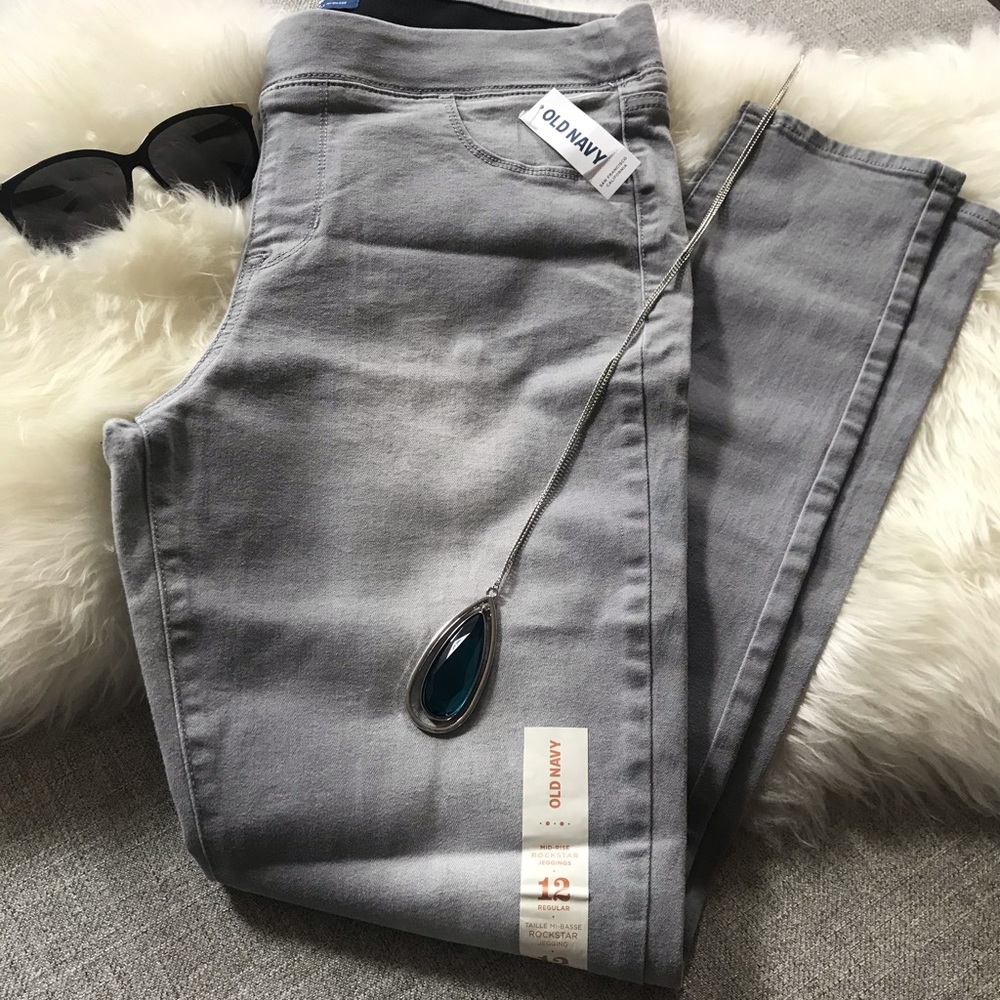 Old Navy Light Grey Rockstar Jeggings Size 12